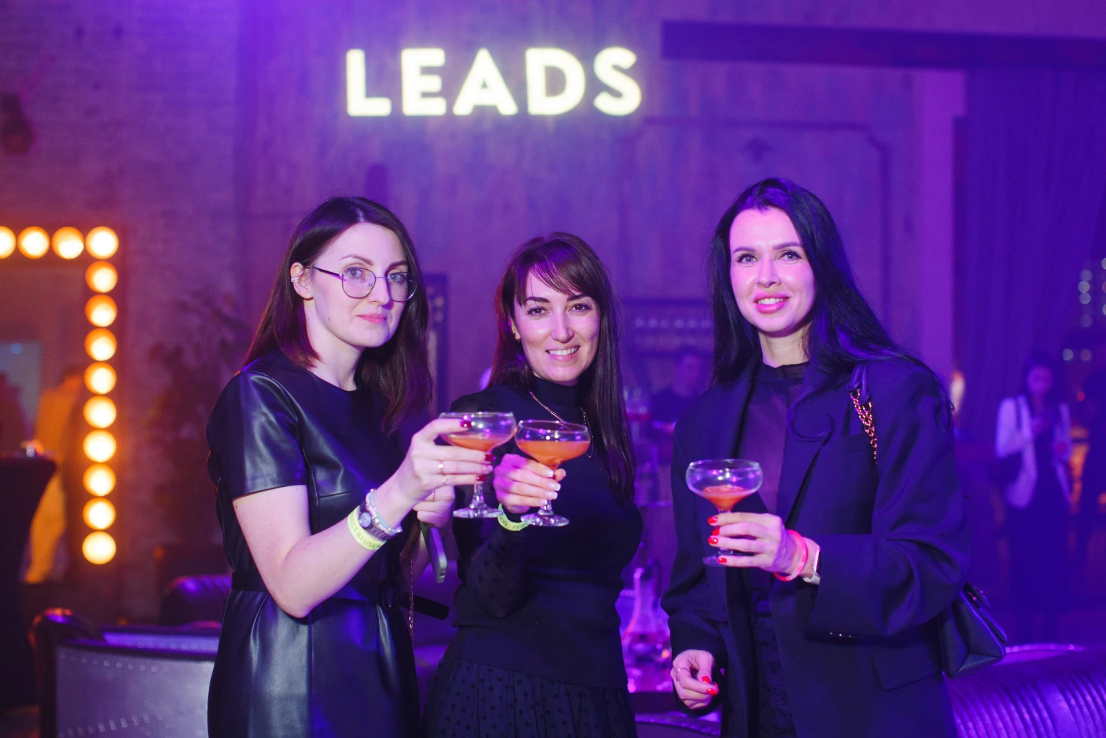 leads